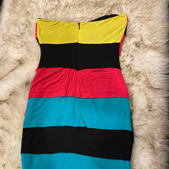 Beautiful colorful dress - Never used - size small - Picture 9 of 10